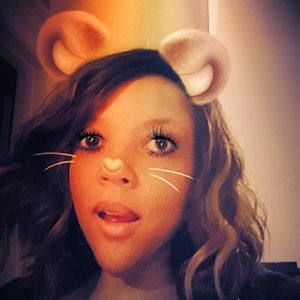 Meet your Posher, Marie